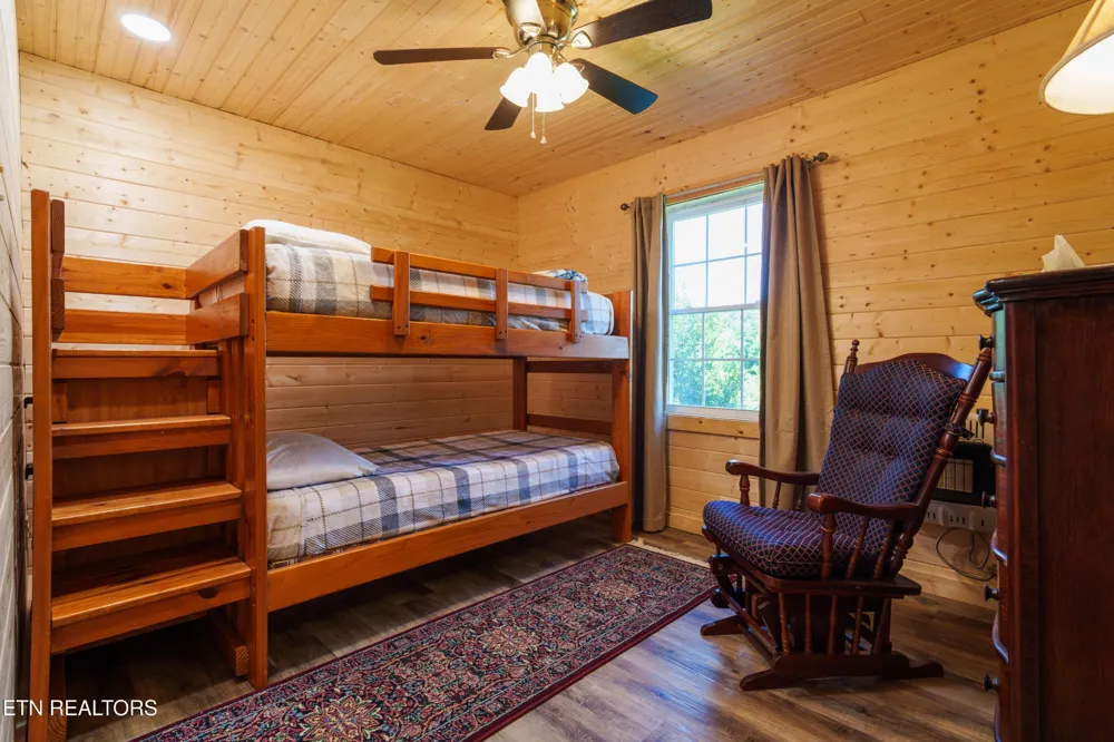 1302 Cummingsville Sparkmantown Rd Doyle, TN 38559
