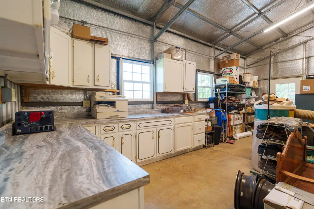 1302 Cummingsville Sparkmantown Rd Doyle, TN 38559