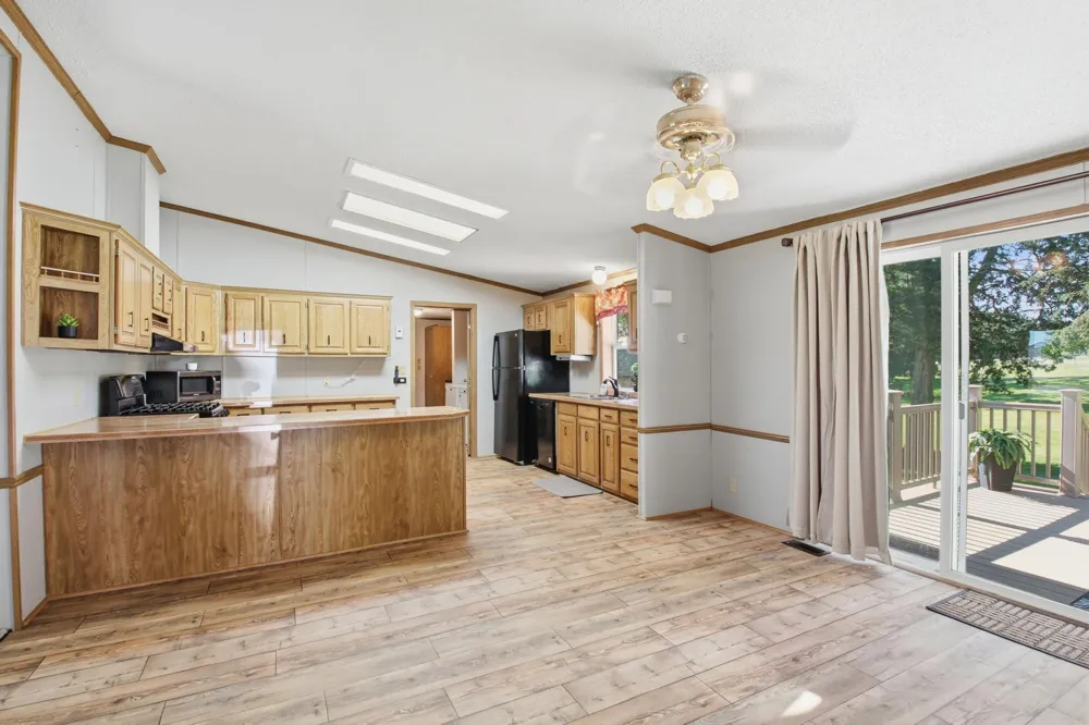 7001 County Road 40 NE New London, MN 56273