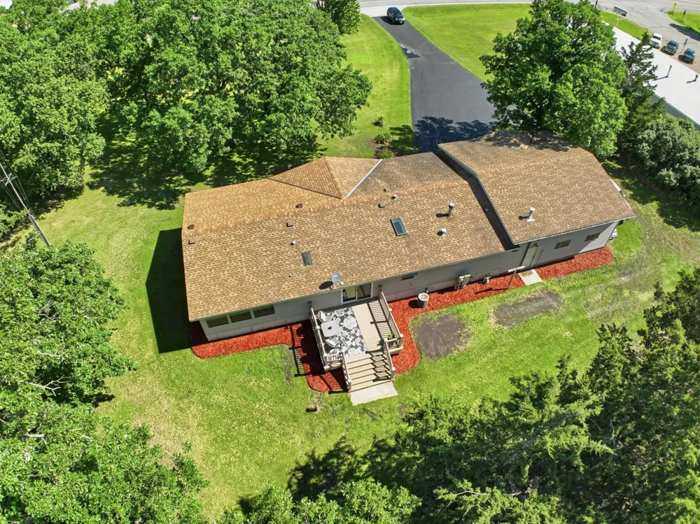 7001 County Road 40 NE New London, MN 56273