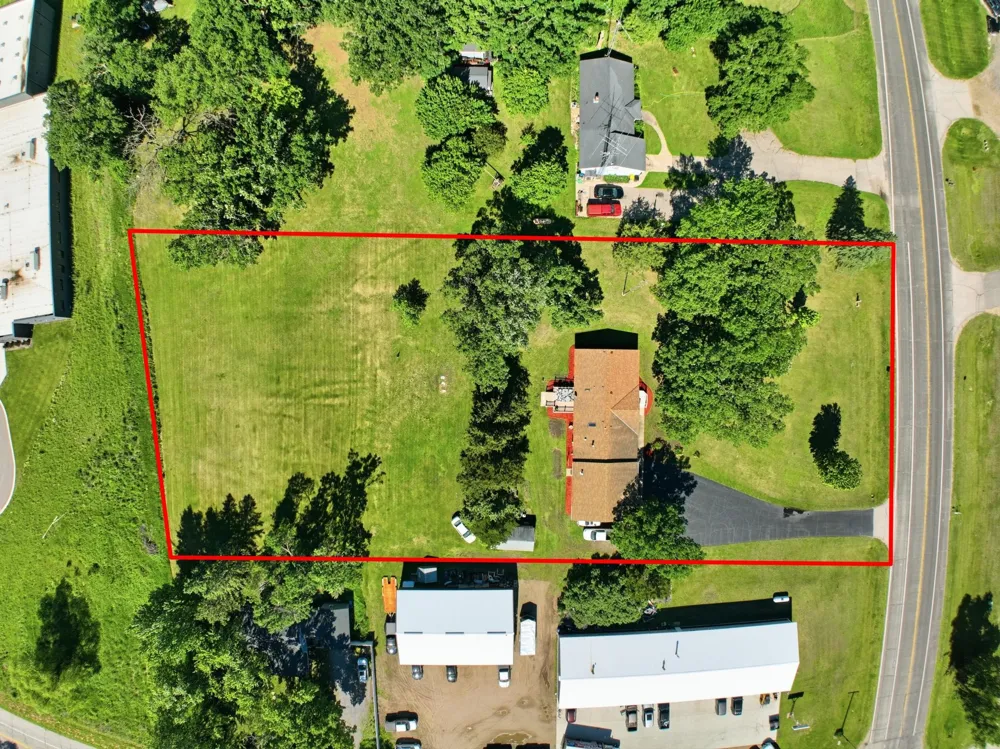 7001 County Road 40 NE New London, MN 56273