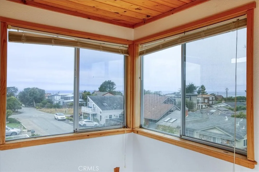 550 Worcester Drive Cambria, CA 93428