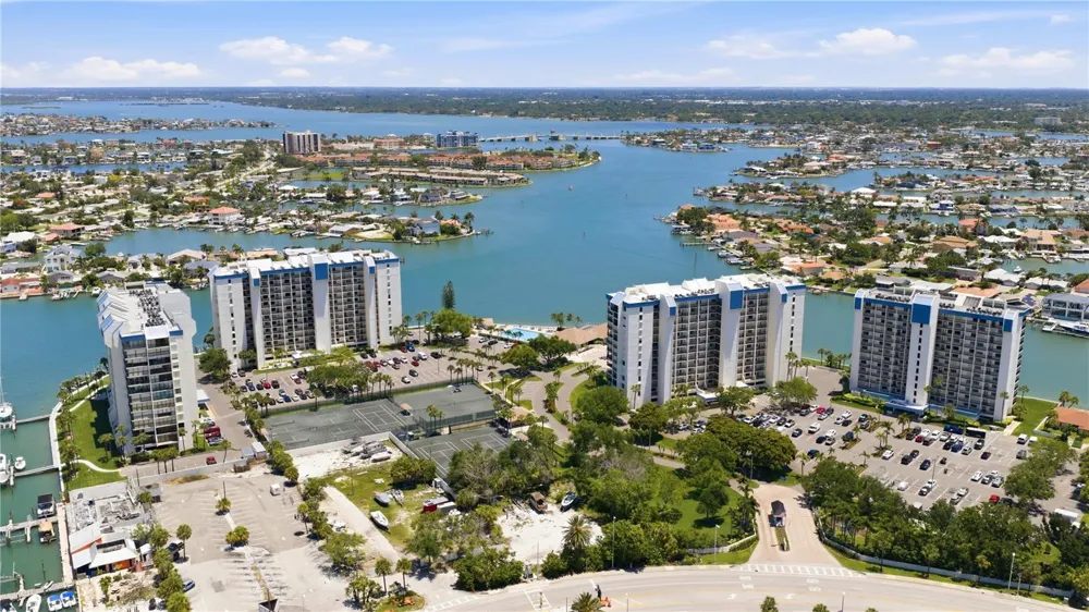 9415 BLIND PASS ROAD #806 St Pete Beach, FL 33706