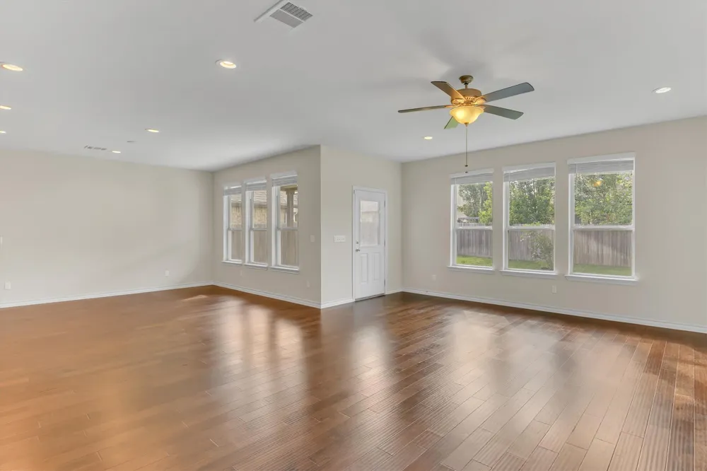 17408 SILENT HARBOR LOOP Pflugerville, TX 78660