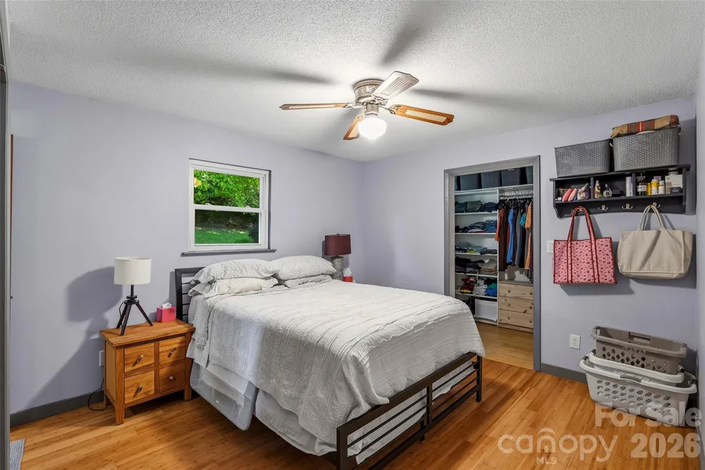 1574 Cashiers Valley Road Brevard, NC 28712