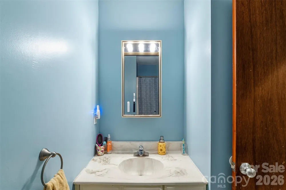 1574 Cashiers Valley Road Brevard, NC 28712