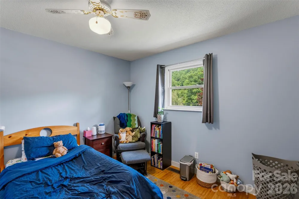1574 Cashiers Valley Road Brevard, NC 28712
