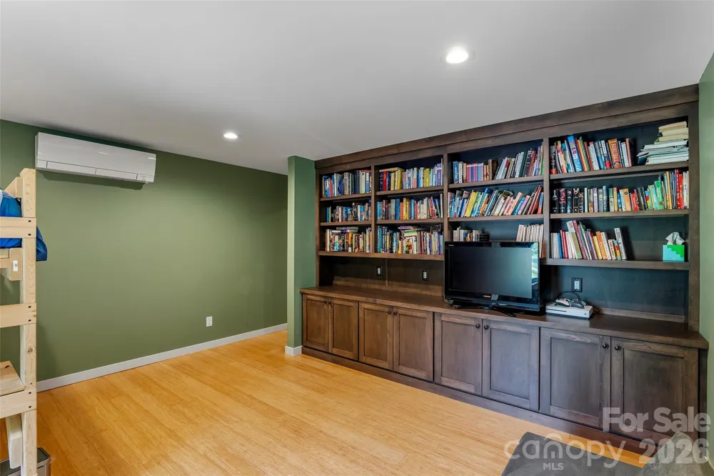 1574 Cashiers Valley Road Brevard, NC 28712