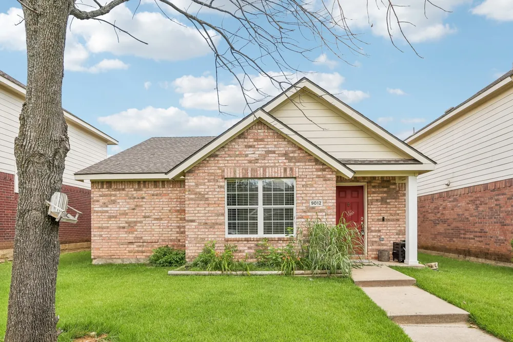 9012 Wayne Street Cross Roads, TX 76227