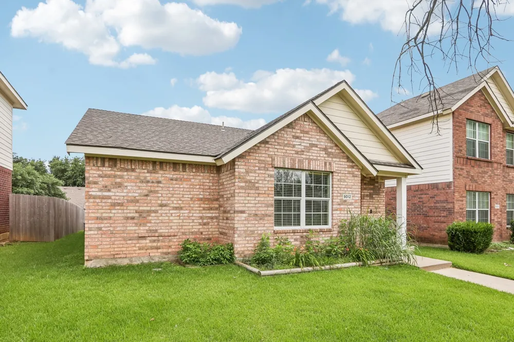9012 Wayne Street Cross Roads, TX 76227