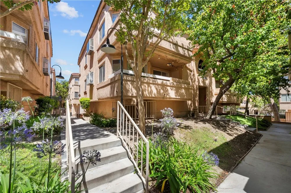 19814 Sandpiper Place #29 Newhall, CA 91321