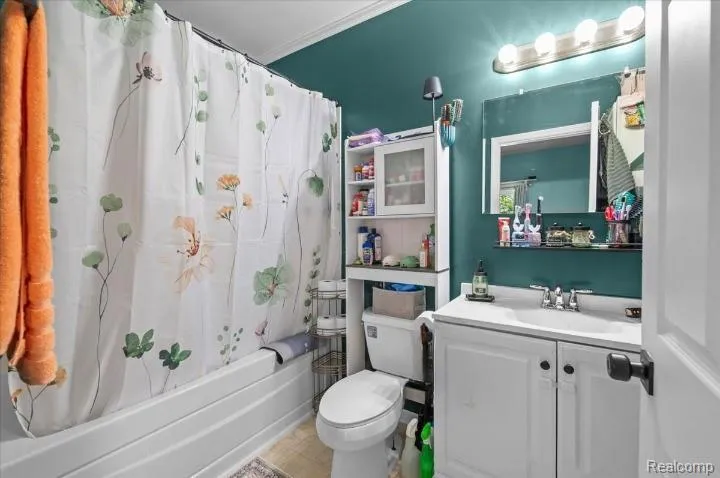 236 Lynn Street Flushing City, MI 48433