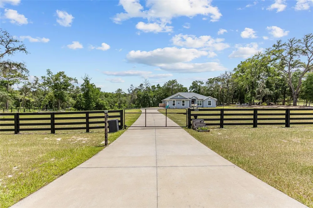 10254 SE 118TH LANE Belleview, FL 34420