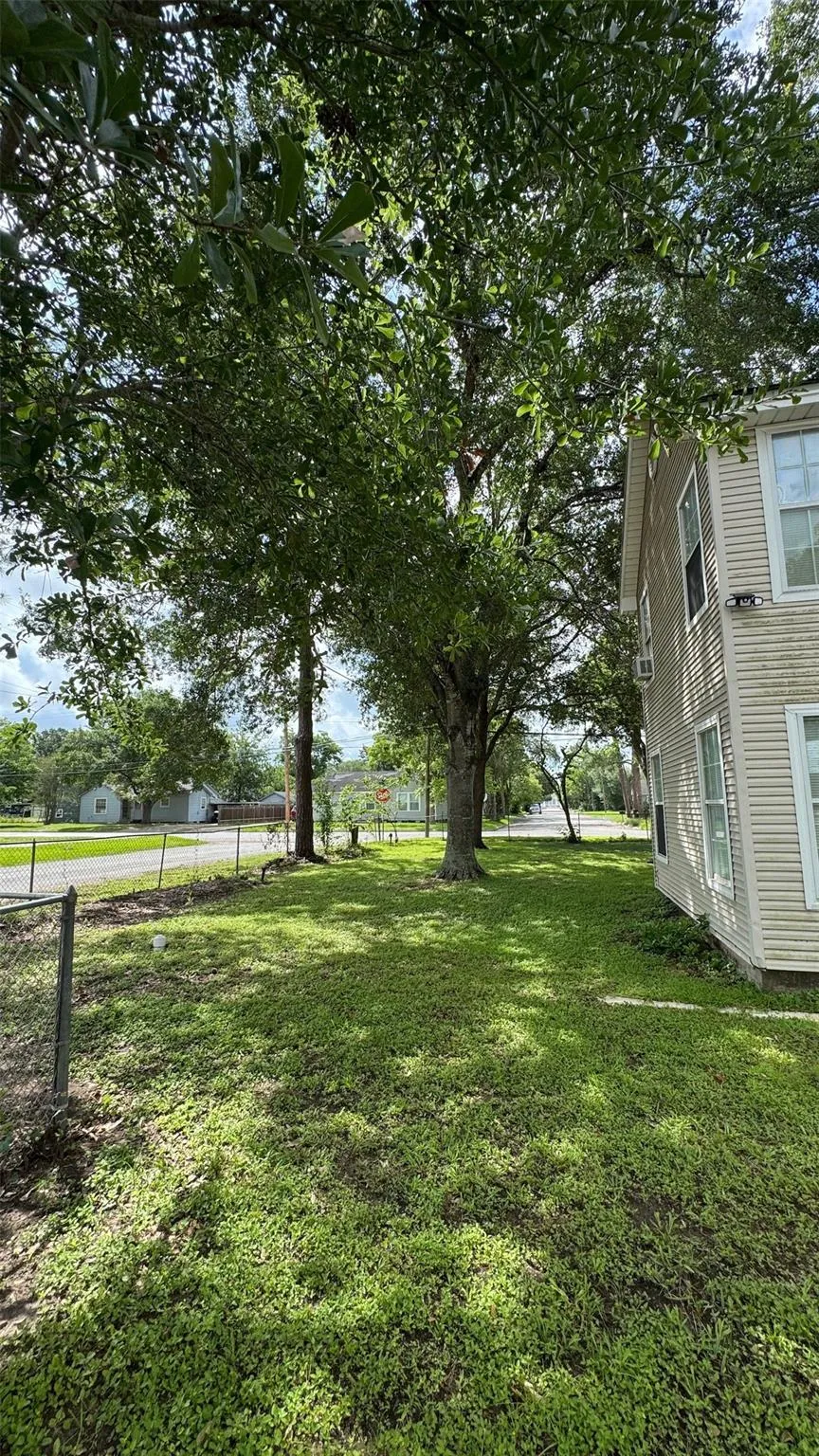 411 Church Street El Campo, TX 77437