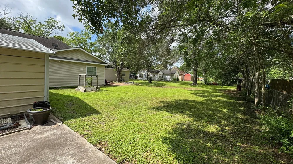 411 Church Street El Campo, TX 77437
