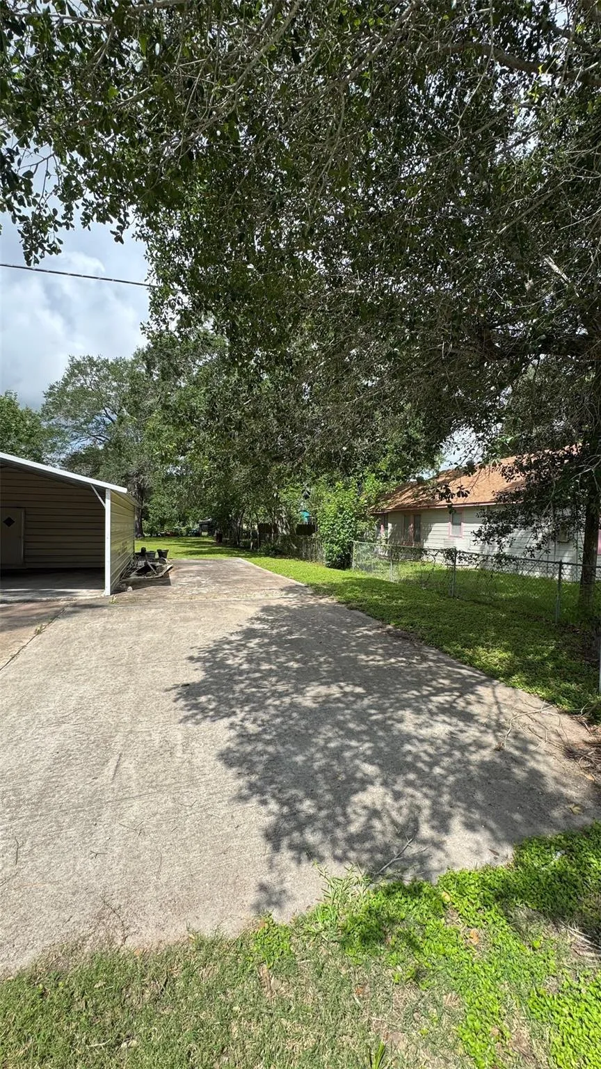 411 Church Street El Campo, TX 77437