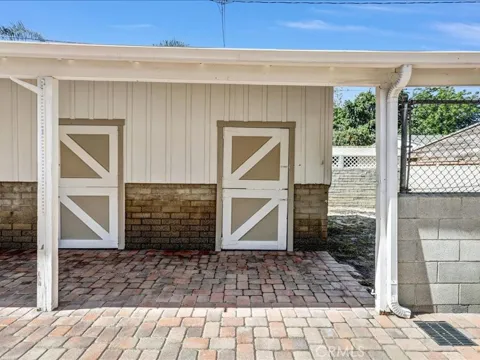 1315 W Valleyheart