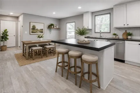 1848 Brittany Trail