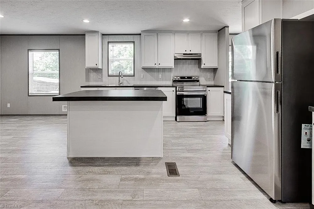 1848 Brittany Trail Pleasant Garden, NC 27313
