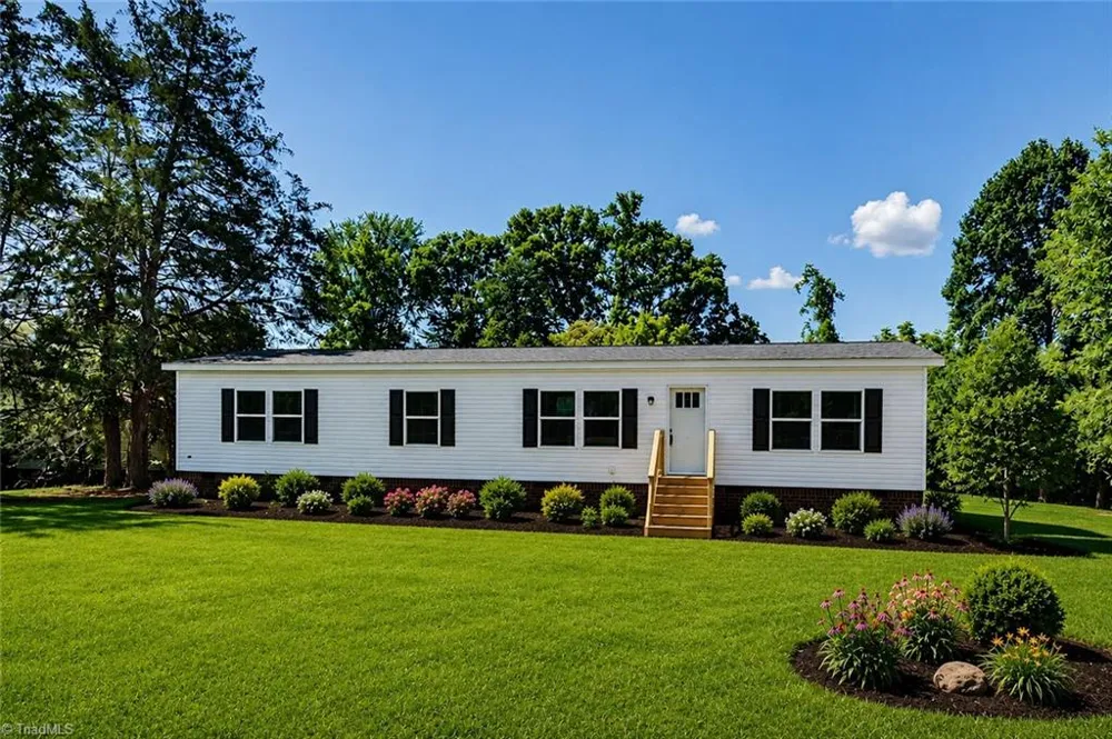 1848 Brittany Trail Pleasant Garden, NC 27313