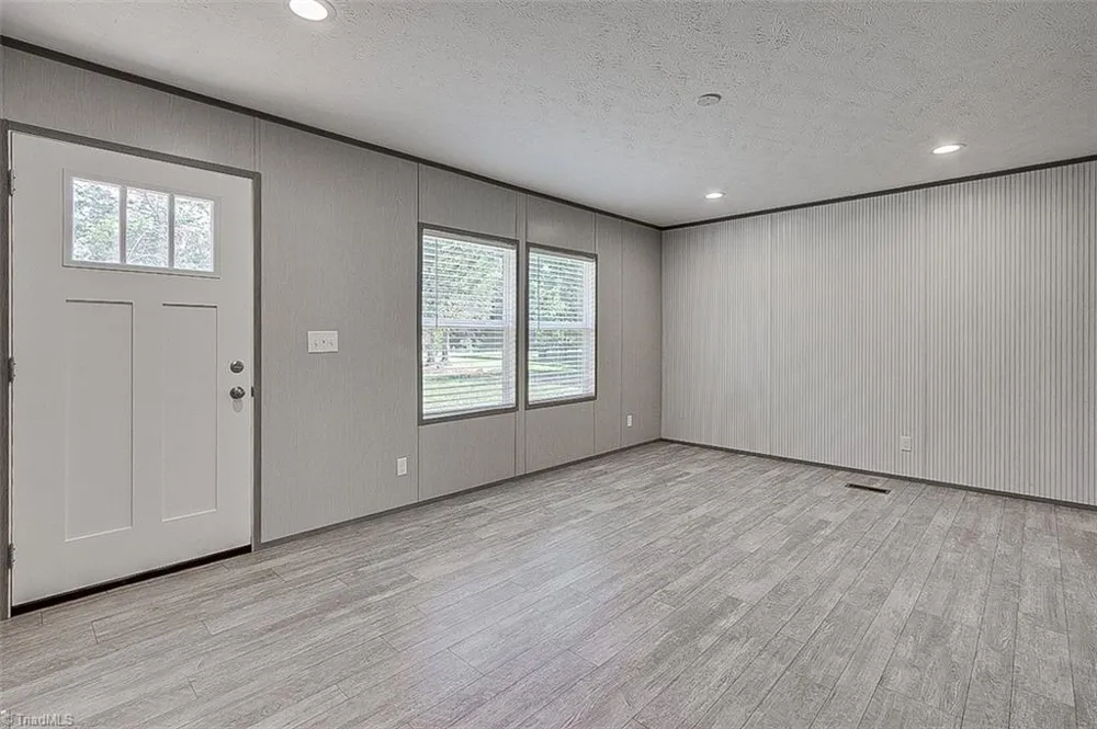 1848 Brittany Trail Pleasant Garden, NC 27313