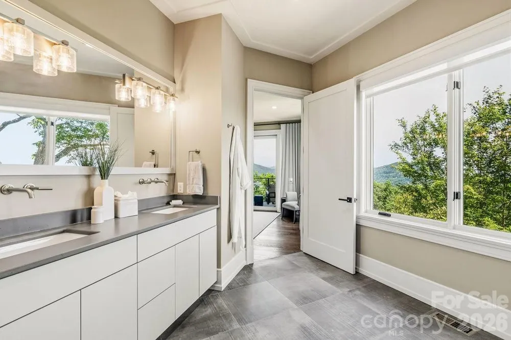 510 Cloud Top Way Arden, NC 28704