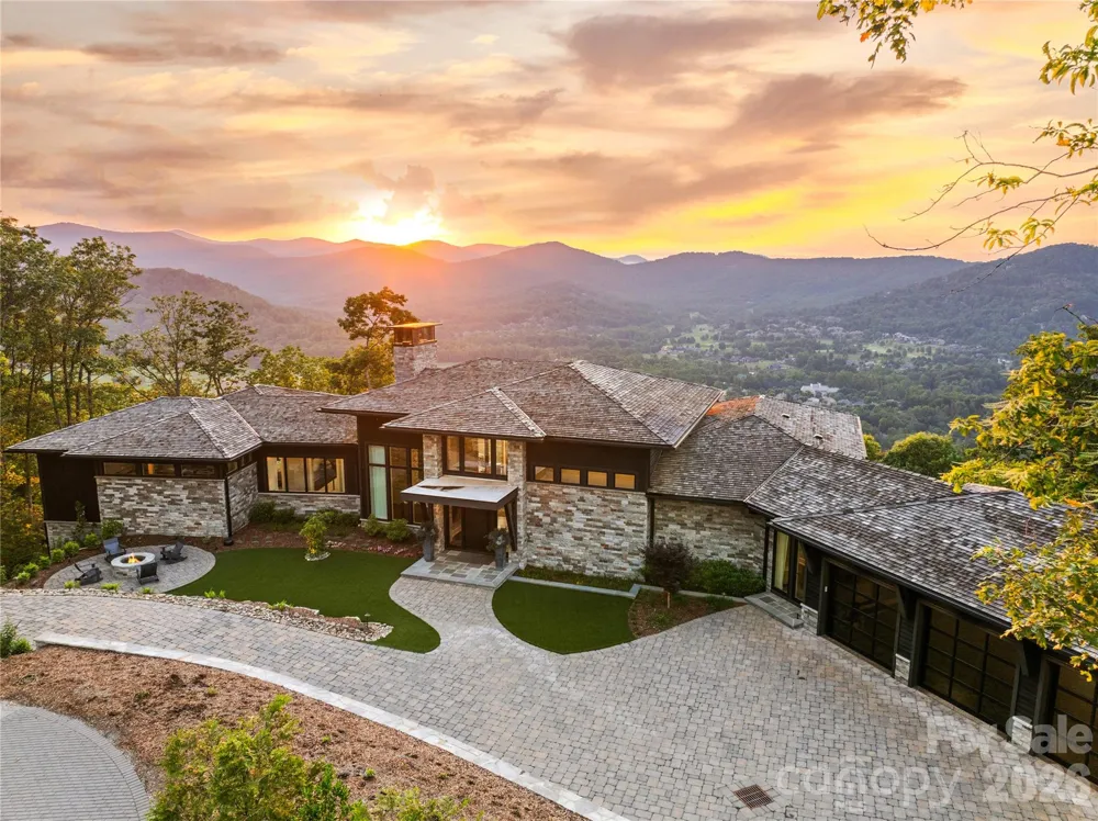 510 Cloud Top Way Arden, NC 28704