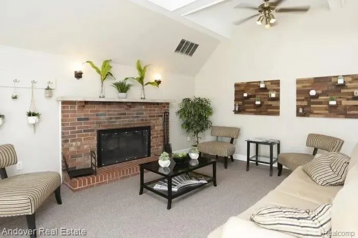 320 S Drake Road Kalamazoo City, MI 49009