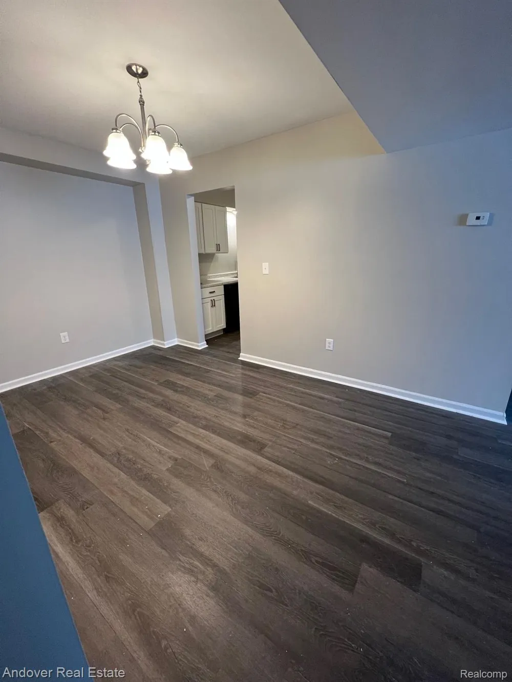 320 S Drake Road Kalamazoo City, MI 49009
