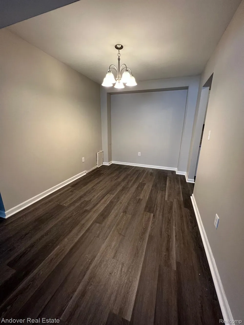 320 S Drake Road Kalamazoo City, MI 49009