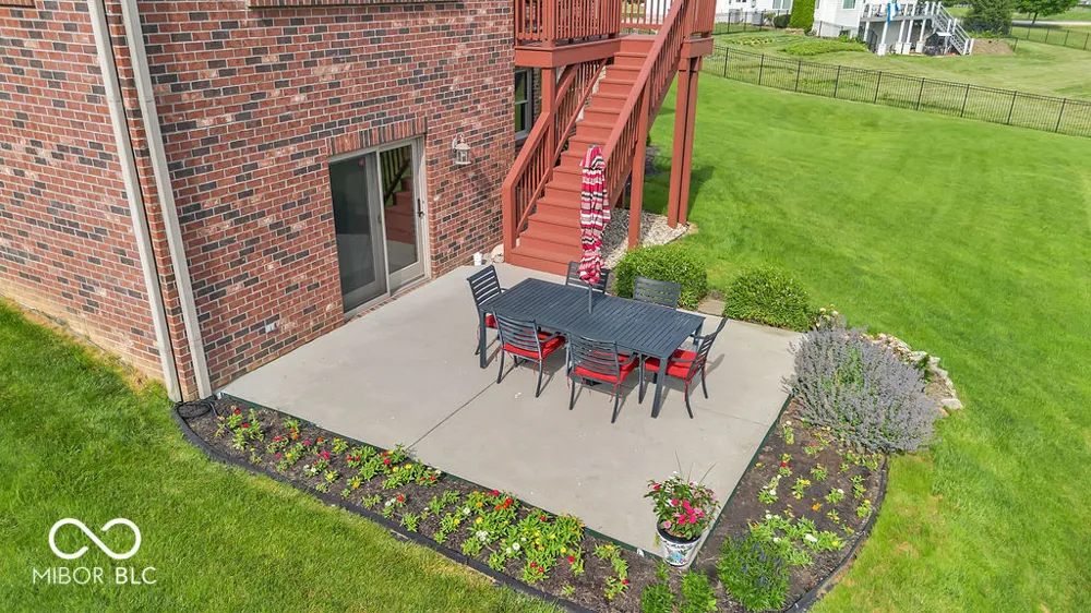 1463 E Commander Court Bloomington, IN 47401