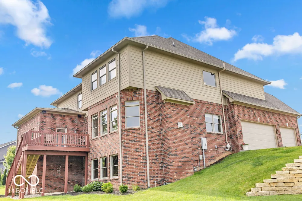 1463 E Commander Court Bloomington, IN 47401