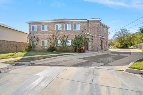 612 Meadow View Court #101