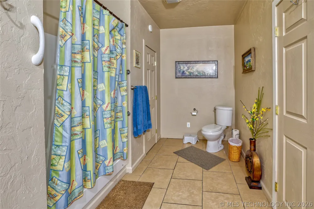 239 Five Tribes Drive Canadian, OK 74425