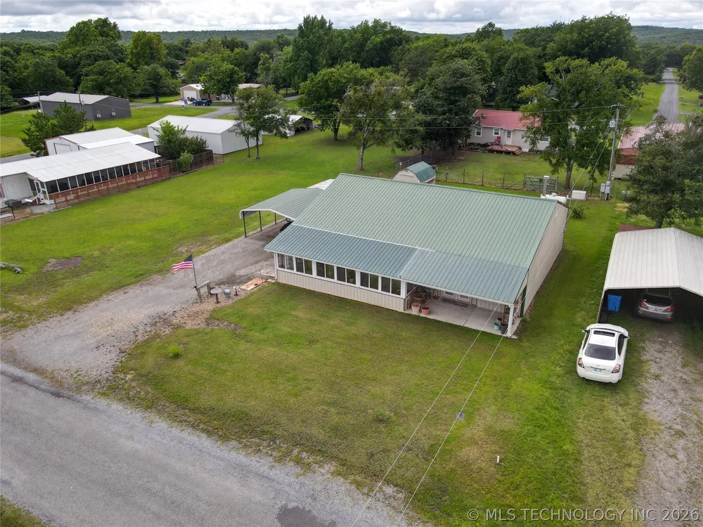 239 Five Tribes Drive Canadian, OK 74425