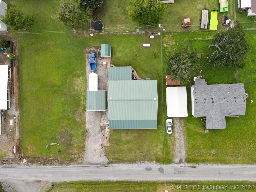 239 Five Tribes Drive Canadian, OK 74425