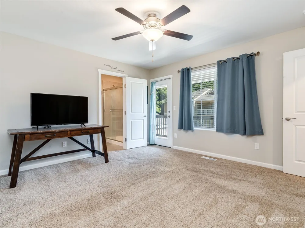 2006 NE 100 CIRCLE Vancouver, WA 98686