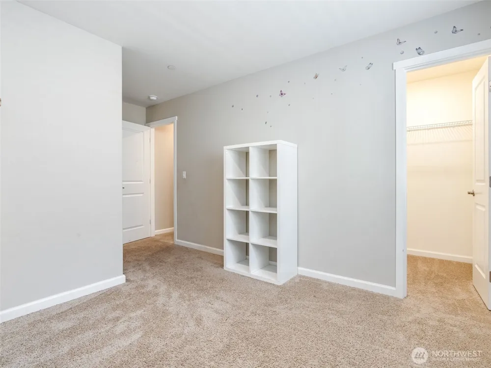 2006 NE 100 CIRCLE Vancouver, WA 98686