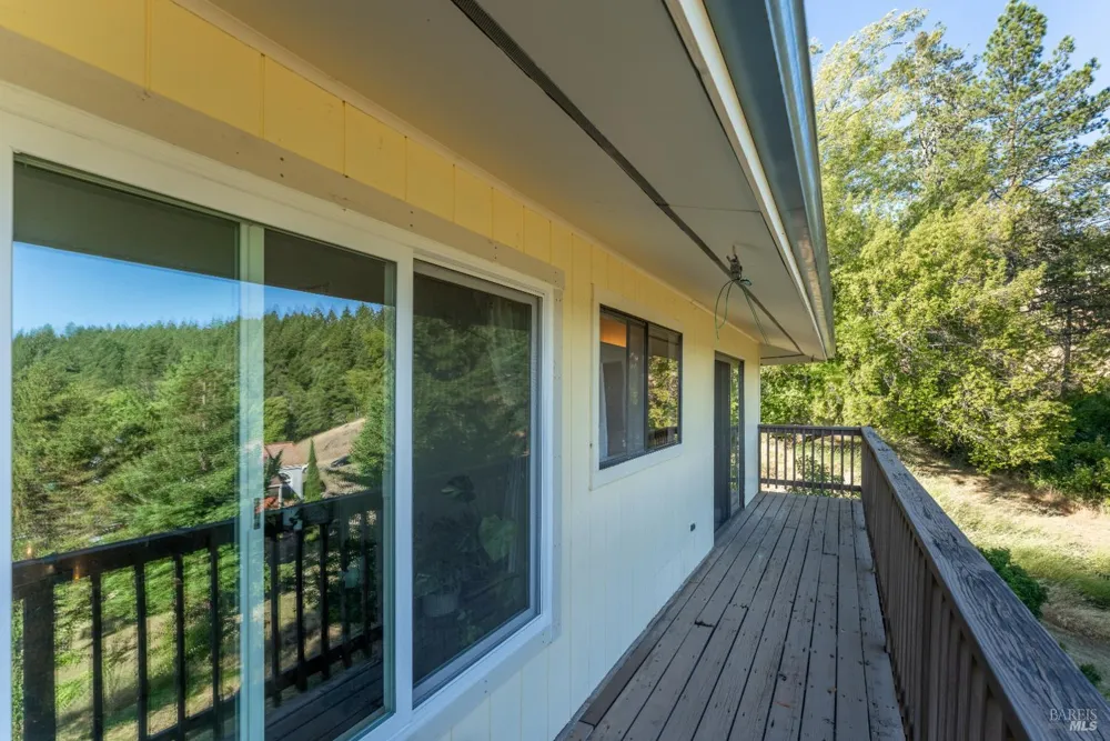 1505 Casteel Drive Willits, CA 95490