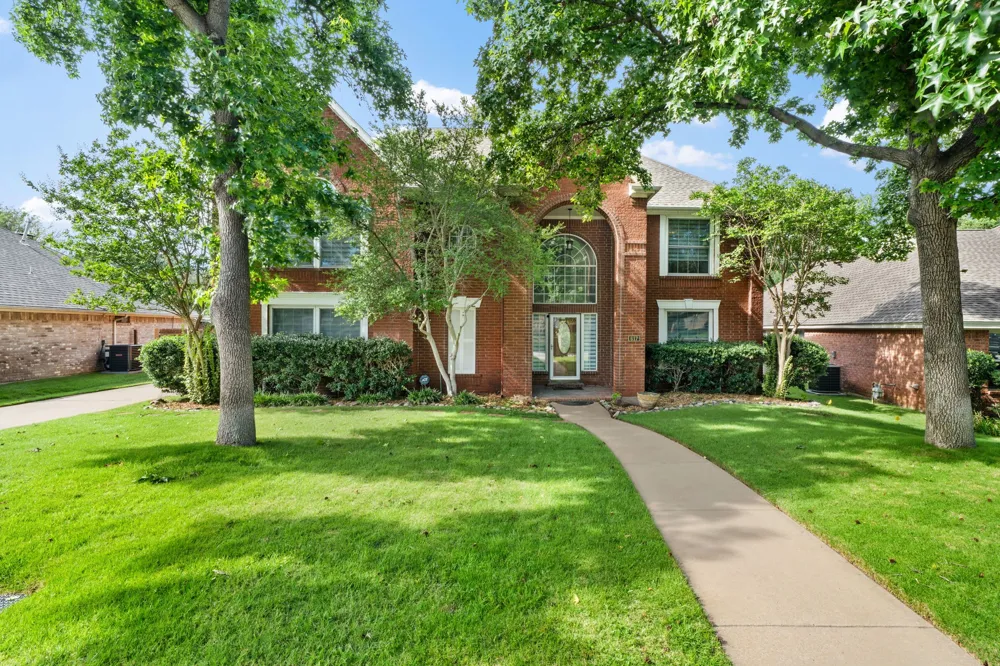 617 Highland Meadows Drive Highland Village, TX 75077