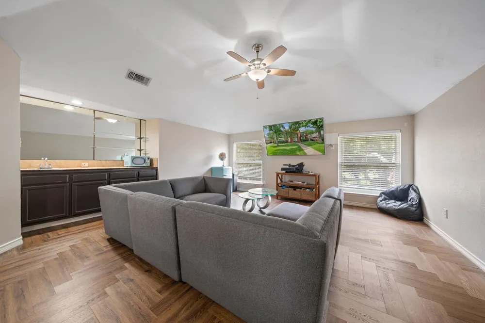 617 Highland Meadows Drive Highland Village, TX 75077