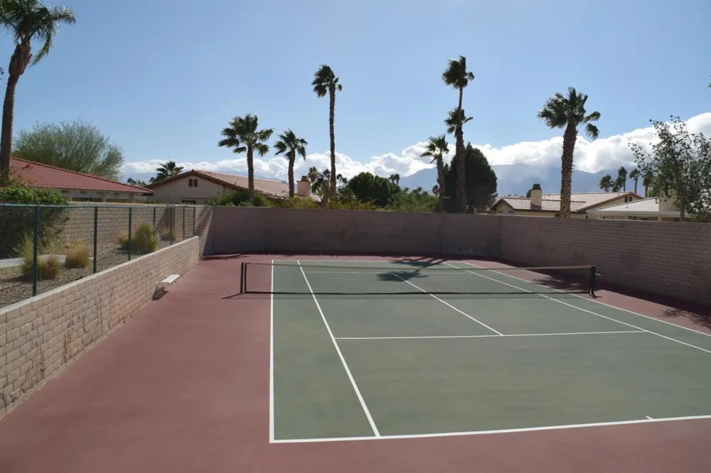 27160 Shadowcrest Lane Cathedral City, CA 92234