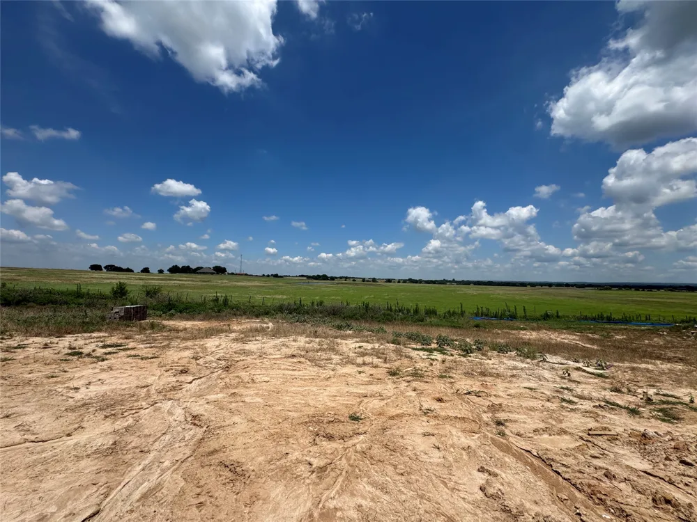 148 Legends Way Bridgeport, TX 76426