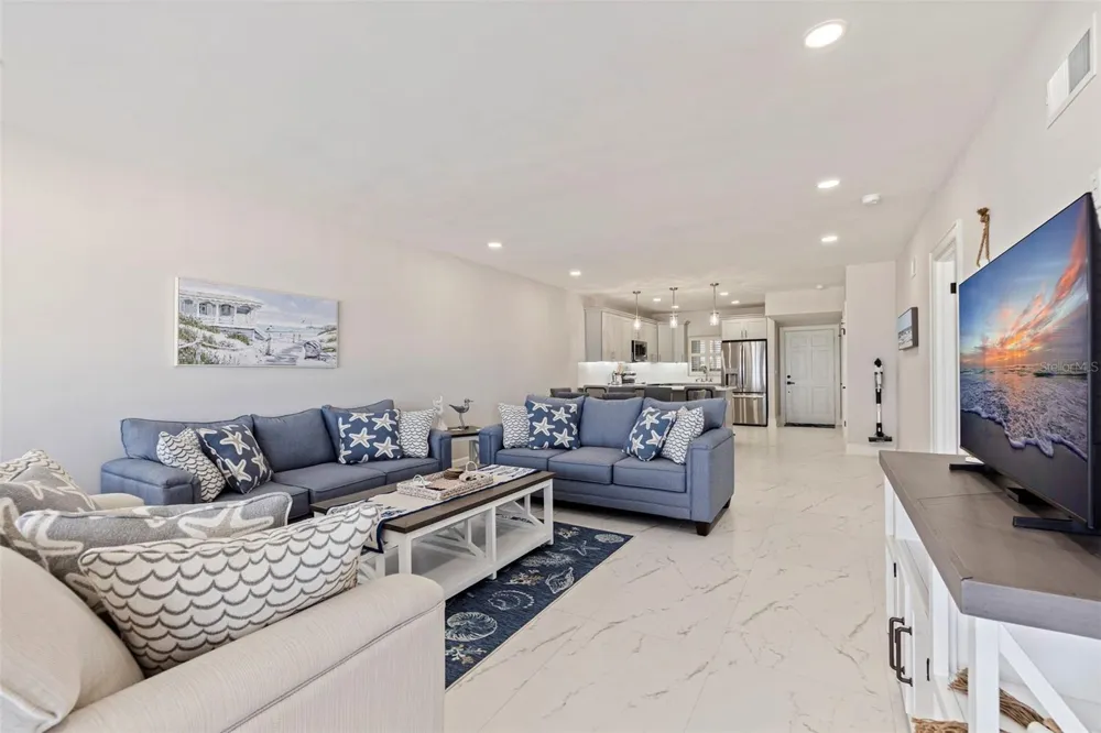 4950 GULF BOULEVARD #404 St Pete Beach, FL 33706