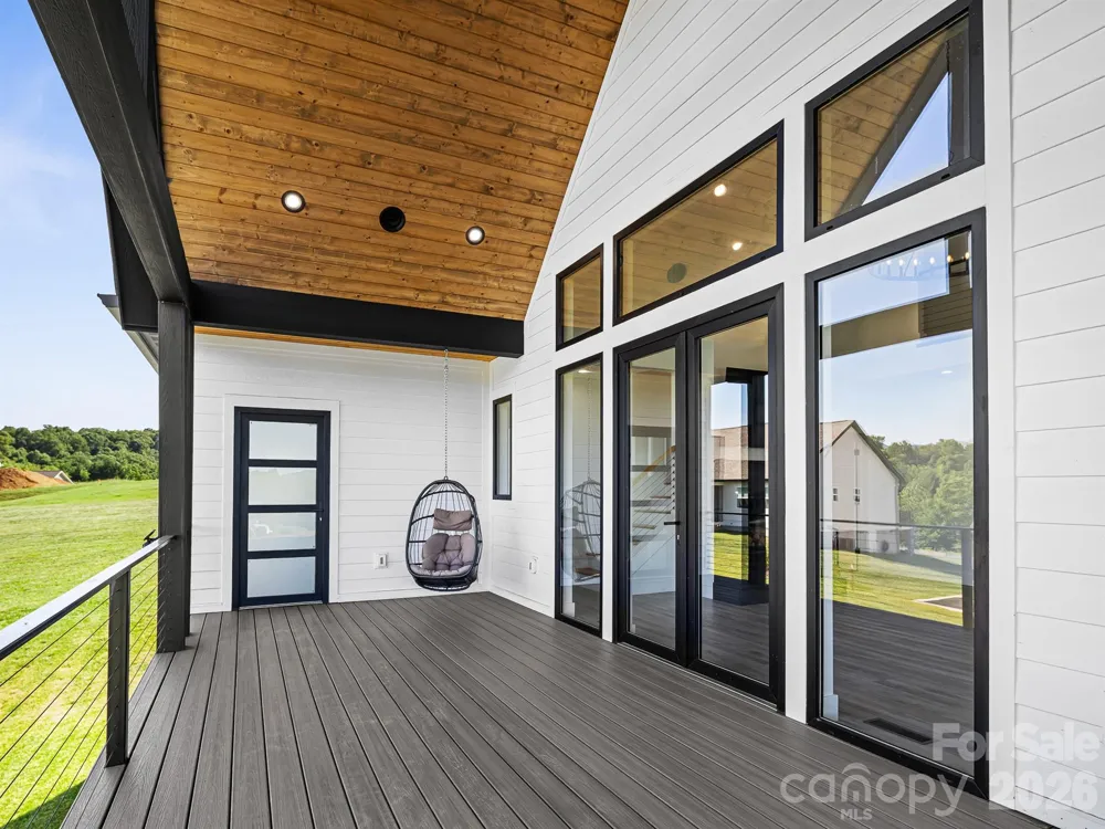 1026 Hillside Ridge Road Candler, NC 28715
