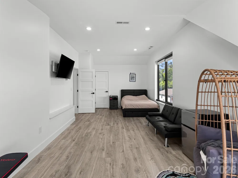 1026 Hillside Ridge Road Candler, NC 28715