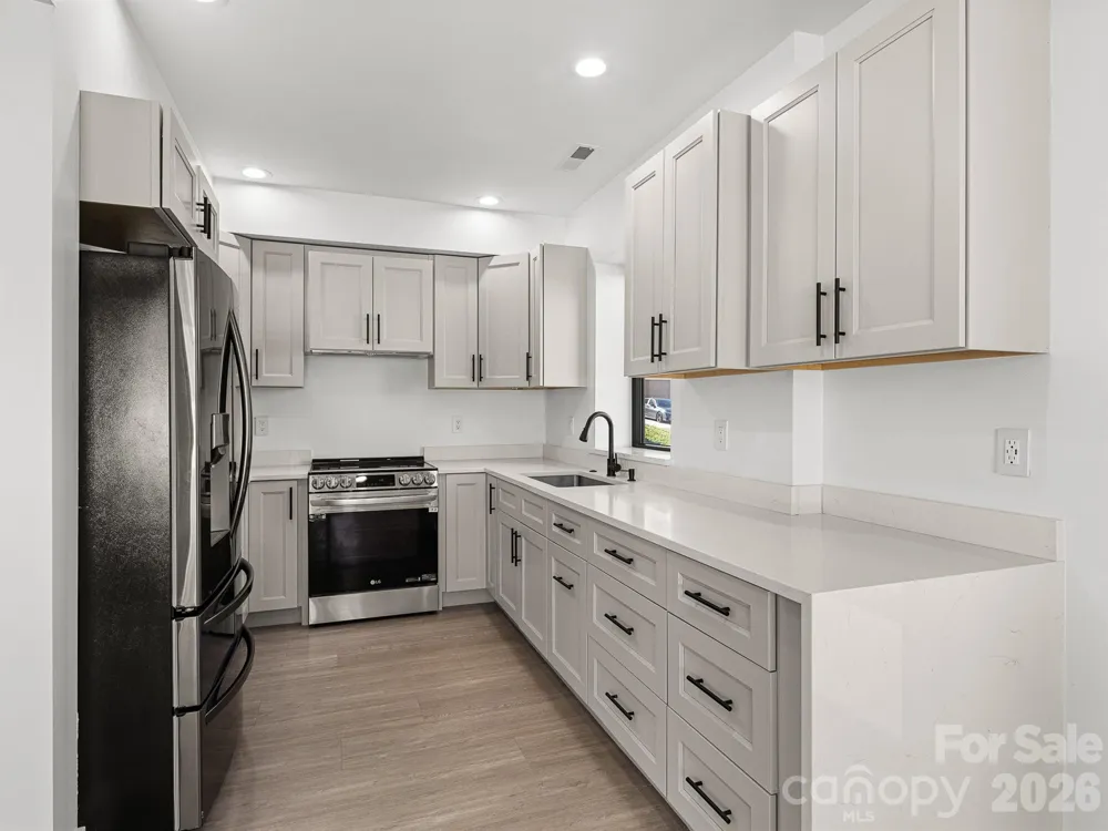 1026 Hillside Ridge Road Candler, NC 28715