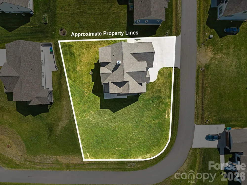 1026 Hillside Ridge Road Candler, NC 28715