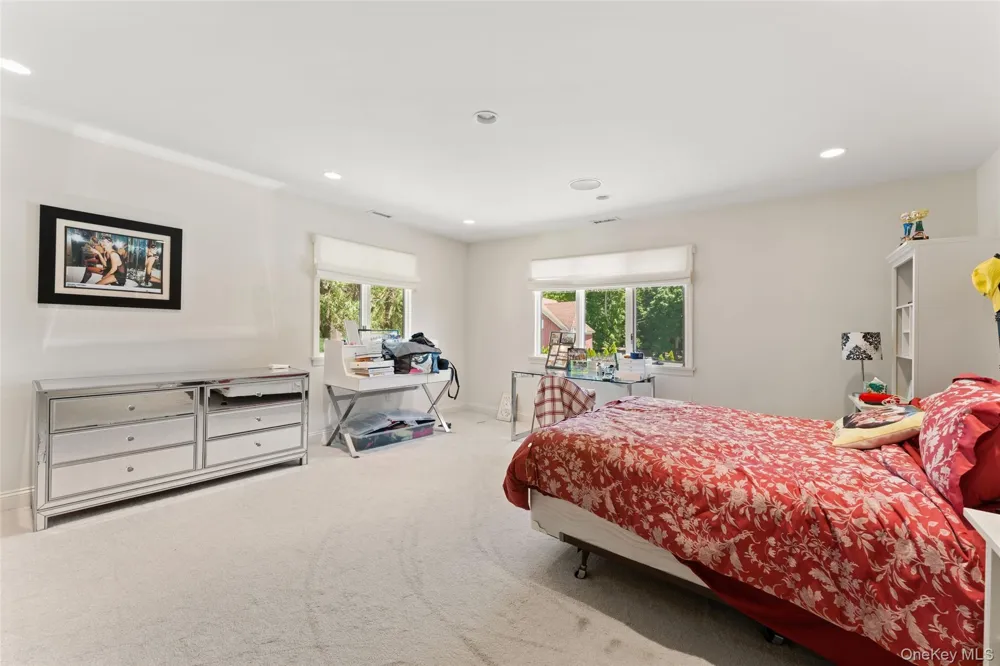 6 Magnetti Circle Mamaroneck, NY 10543