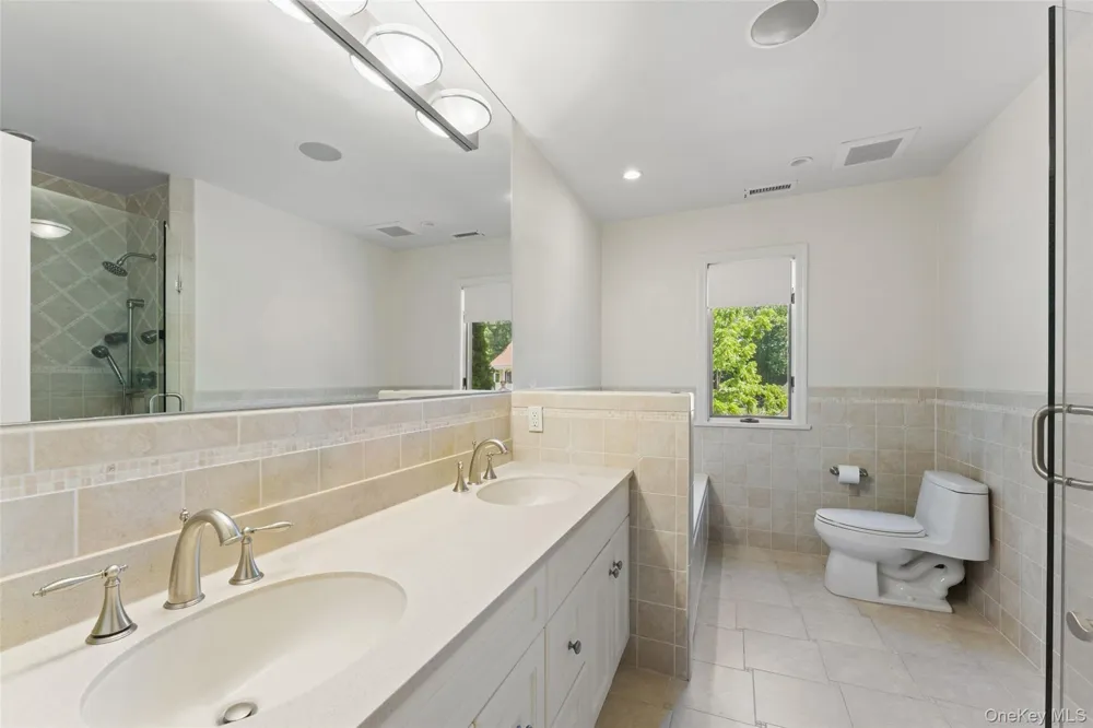 6 Magnetti Circle Mamaroneck, NY 10543
